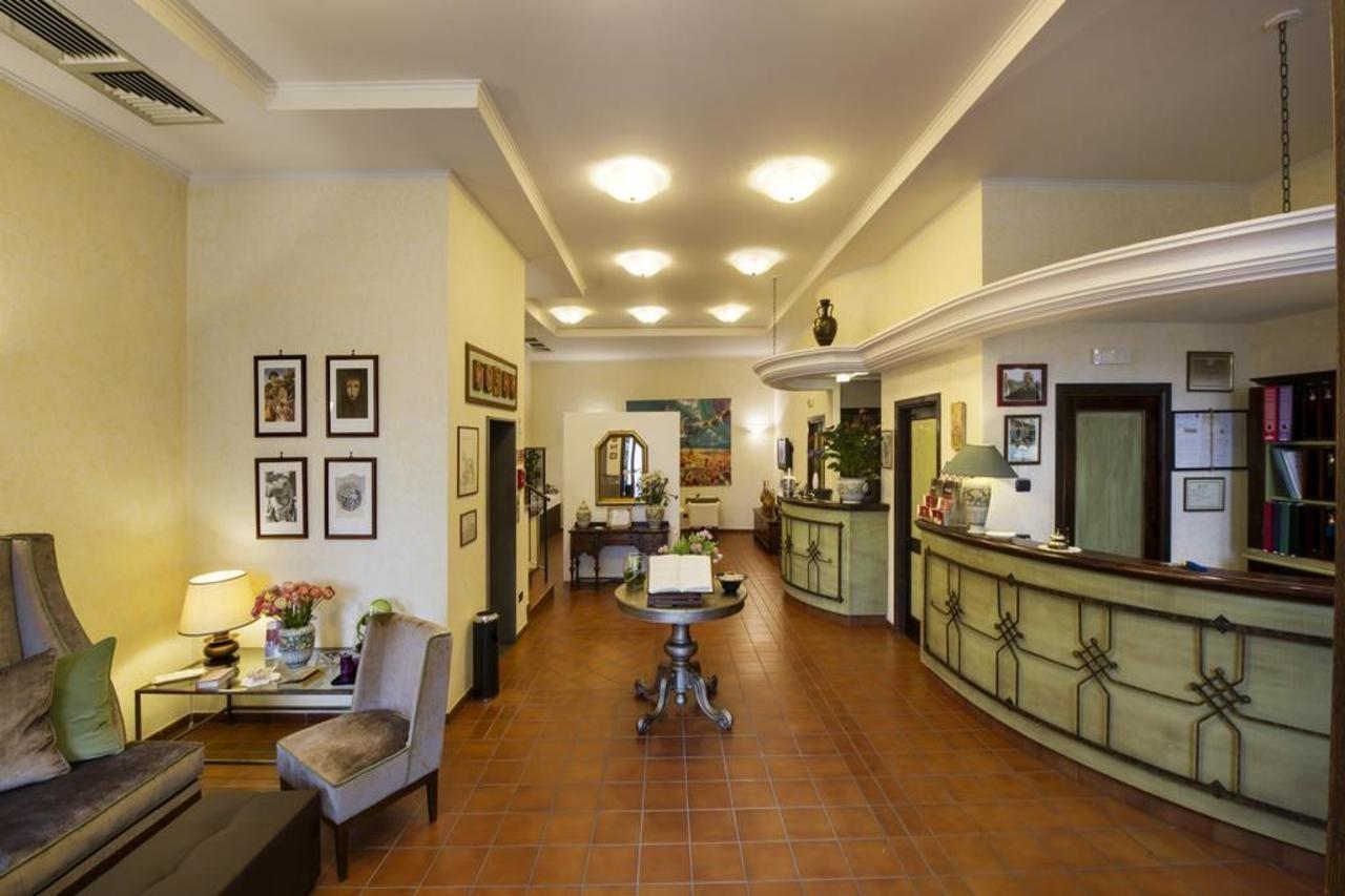 Gattapone Hotel 3*